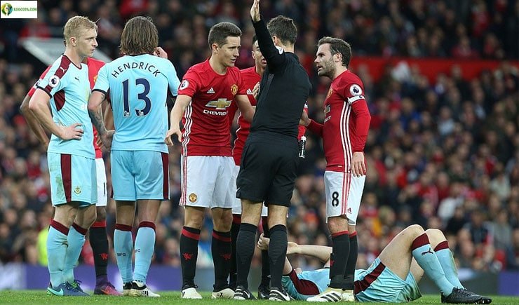 Soi kèo tỷ số bóng đá trận Burnley vs Man United